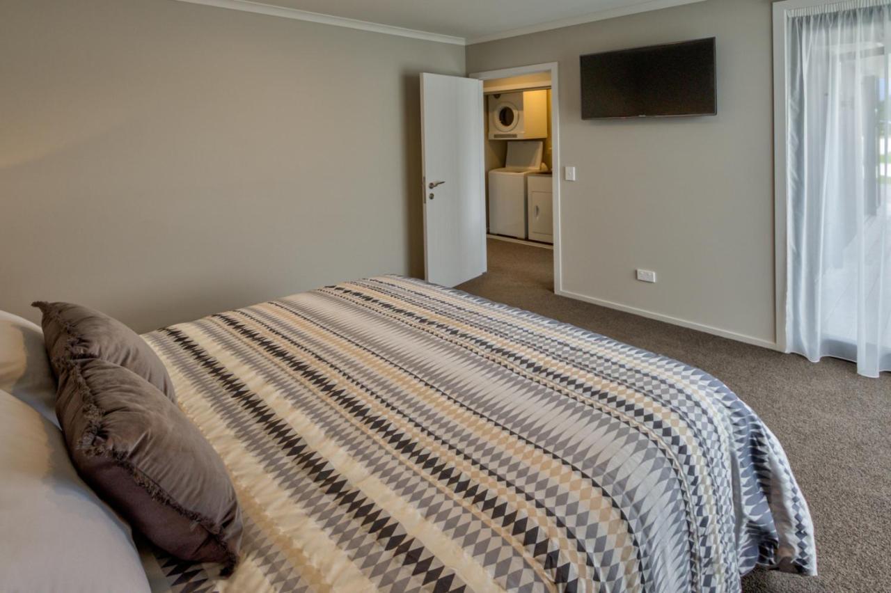 Motel Annies On Milford Te Anau Exterior foto