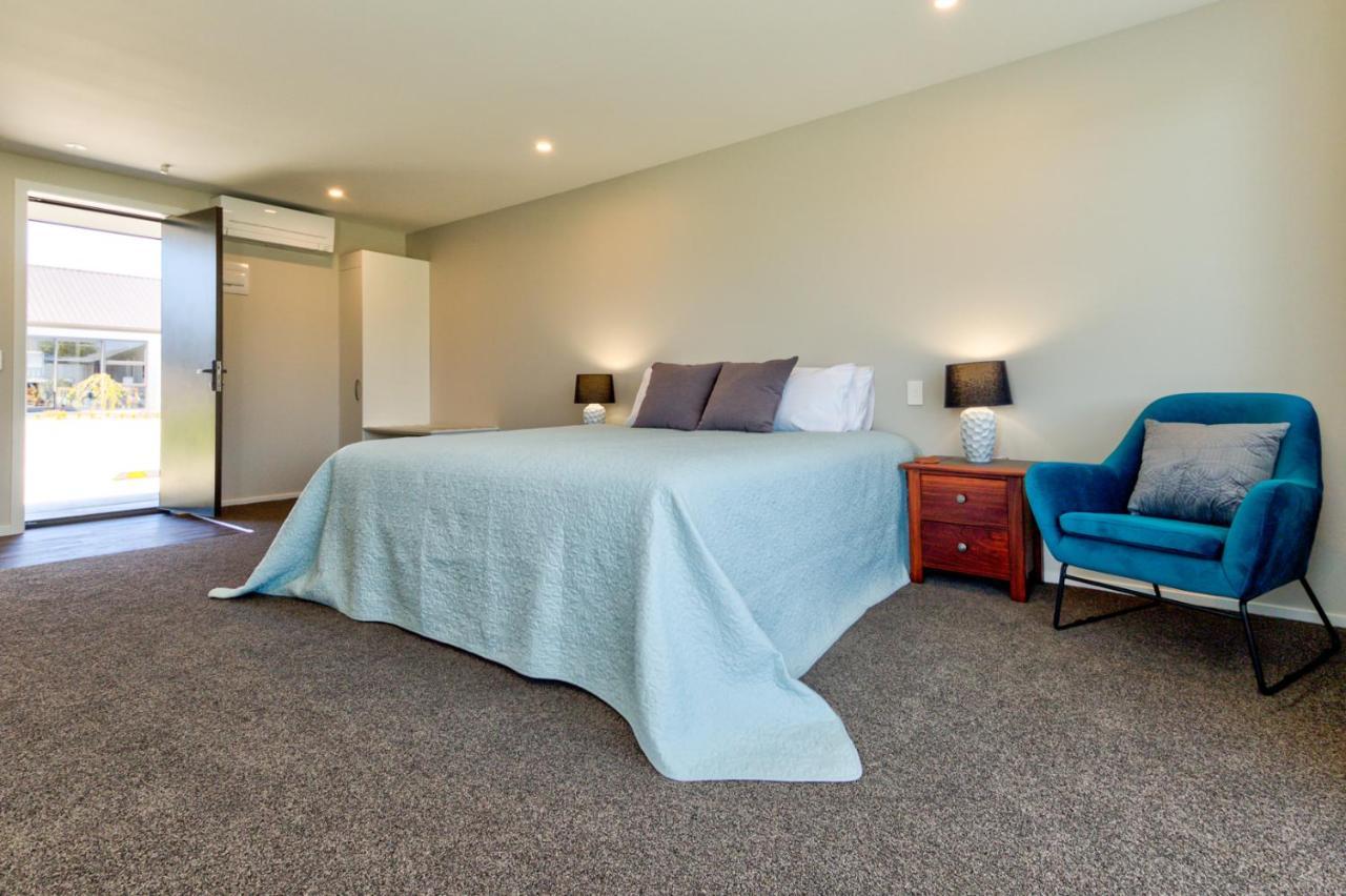 Motel Annies On Milford Te Anau Exterior foto