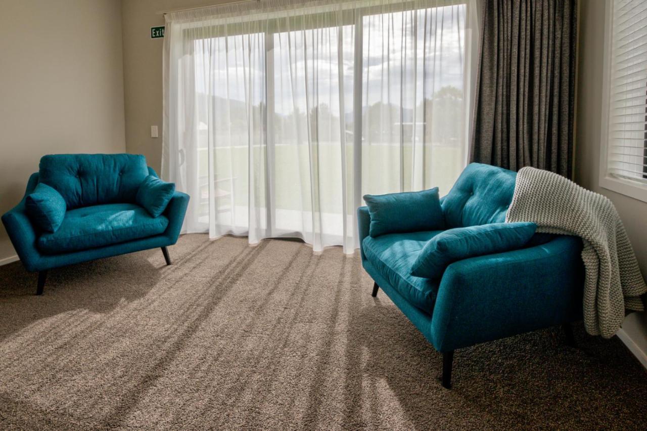 Motel Annies On Milford Te Anau Exterior foto
